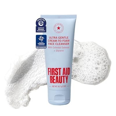 First Aid Beauty First Aid Beauty Ultra Gentle Cream-To-Foam Face Cleanser 56.7g
