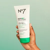 NO7 No7 Derm Solutions™ Comforting Cream Cleanser Suitable for Dry & Sensitive Skin 200ml