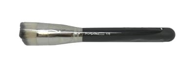MAC MAC Brush - 170 Synthetic Rounded Slant Foundation