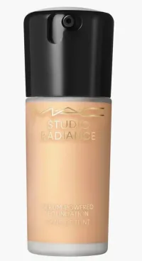 MAC MAC Studio Radiance Serum-Powered Foundation 30ml – NC14.5