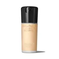 MAC MAC Studio Radiance Serum-Powered Foundation 30ml – NC15