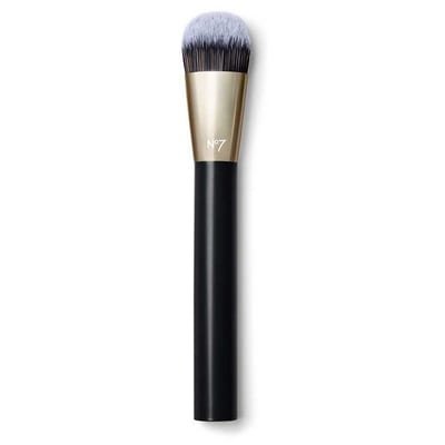 NO7 No7 Pro Artist The Perfect Canvas Flat Foundation Brush