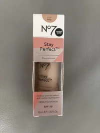 NO7 No7 Stay Perfect™ Foundation 30ml – 13 Cool Beige
