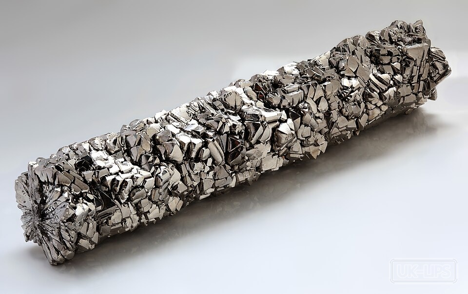Aluminium Zirconium Tetrachlorohydrex Gly — This is a synthetic aluminium-zirconium complex manufactured from mineral-derived alumi… | UK Lips ingredient guide