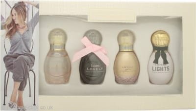 Sarah Jessica Parker Sarah Jessica Parker Miniatures Gift Set 5ml Born Lovely EDP + 5ml Lovely EDP + 5ml Lovely You EDP + 5ml Lovely Lights EDP