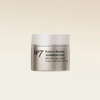 NO7 No7 Future Renew™ Damage Reversal SPF40 Day Cream 50ml