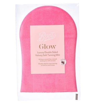 Boots Boots Glow Double Sided Velvety Soft Self Tan Mitt