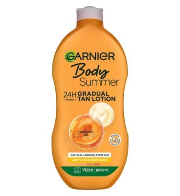 Garnier Garnier Summer Body Gradual Tan Moisturiser Light 400Ml Br/>